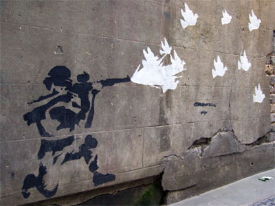 stencil_soldier_doves